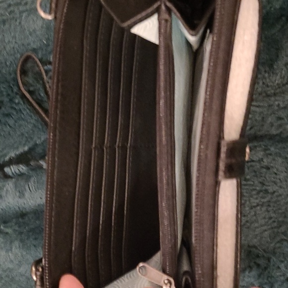 New Black the Sak Leather Wristlet Wallet Purse - Picture 6 of 9